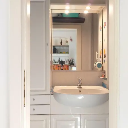 Apartman La Casetta Del Borgo By Holiday World